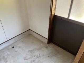 羽咋郡宝達志水町柳瀬中古住宅 サムネイル