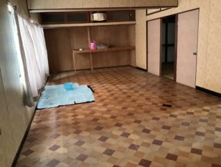 高岡市姫野中古住宅 サムネイル