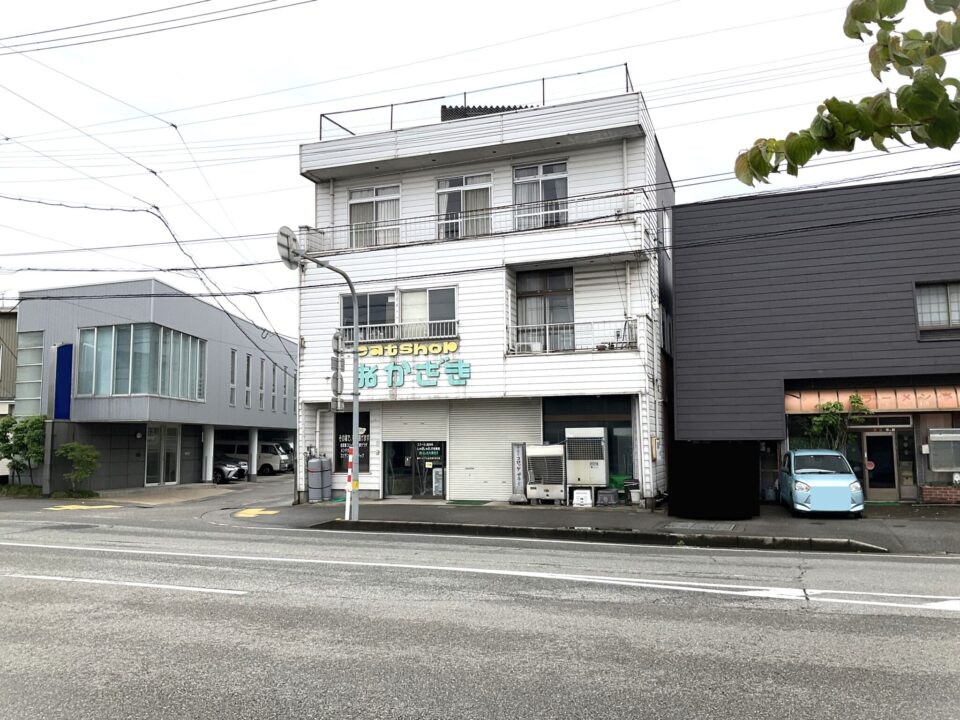 富山市小泉町店舗・住居写真