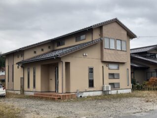 滑川市柳原中古住宅 サムネイル