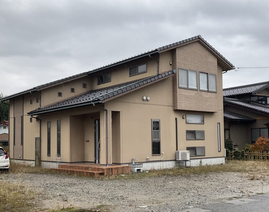 滑川市柳原中古住宅写真