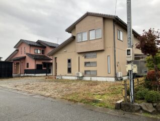 滑川市柳原中古住宅 サムネイル