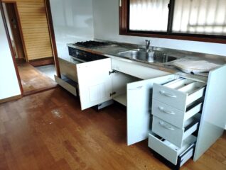 下新川郡入善町舟見中古住宅 サムネイル