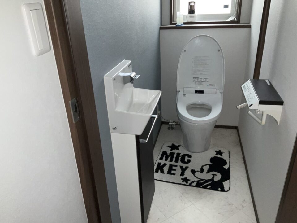 高岡市佐野中古住宅写真